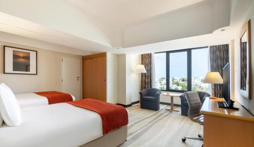 Twin Room with City View