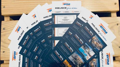 Apartment with Mountain View