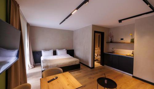 Family Room with Mountain View