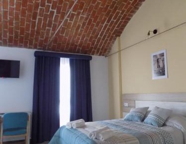 Deluxe Double or Twin Room with Garden View