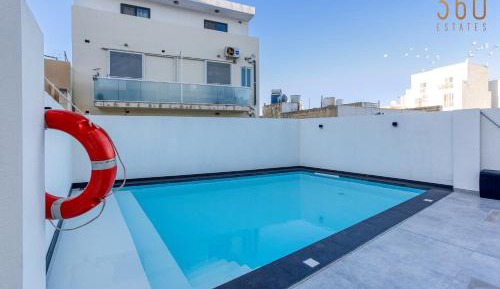 Apartment with Terrace