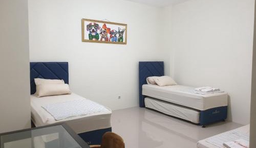 Economy Quadruple Room