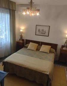 Large Double or Twin Room