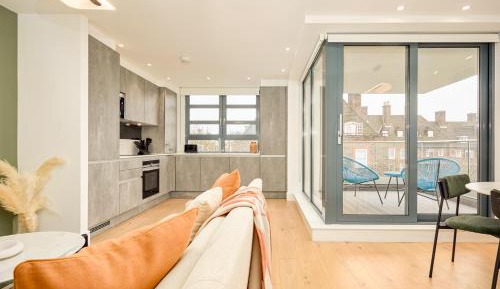 Apartment with Balcony