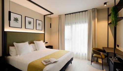 Double or Twin Room with View