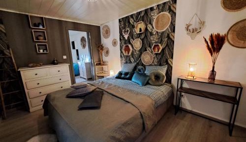 Apartment with Shower