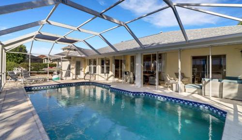 Three-Bedroom Vacation Home 