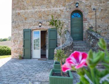 King Room with Garden View