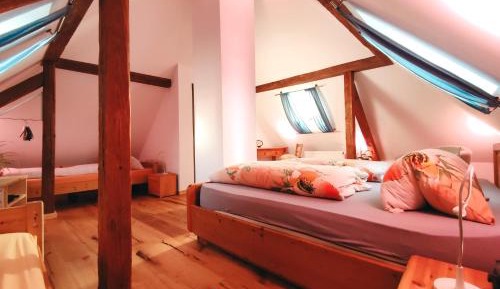 Quadruple Room with Private Bathroom