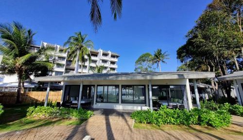 Bungalow with Sea View