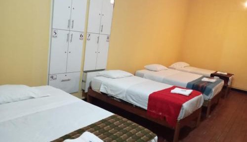 Quadruple Room with Private External Bathroom