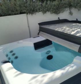 Acropolis Suite with Hot Tub