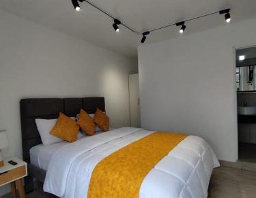 Queen Room with Pool View