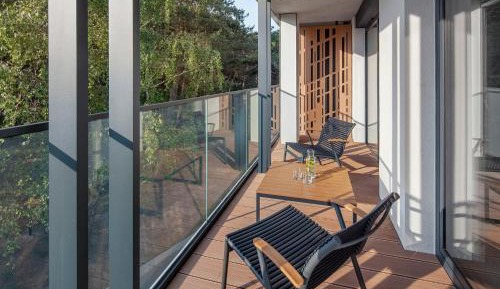 Suites for 4 people  overlooking a forest