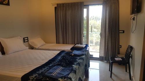 Triple Room with Terrace