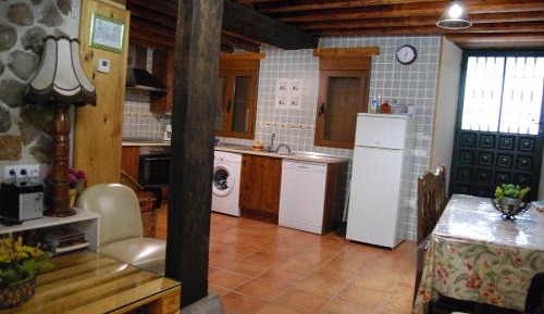 Three-Bedroom Holiday Home 