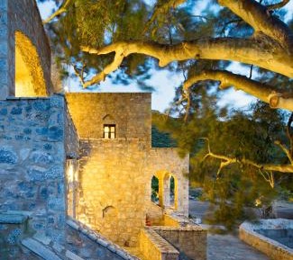 Classic Quadruple Room