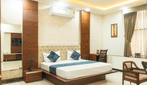 Deluxe Suite