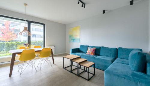 Two-Bedroom Apartment with Garden 