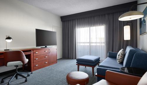 King Suite with Sofa Bed