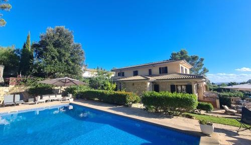 Villa with Private Pool