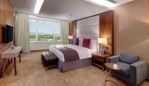 Presidential Suite with Garden View - Lounge Access