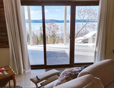 Suite with Lake View