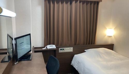 Single Room with Additional Amenities - Non-Smoking