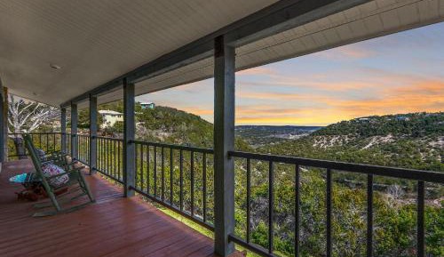 One-Bedroom Holiday Home