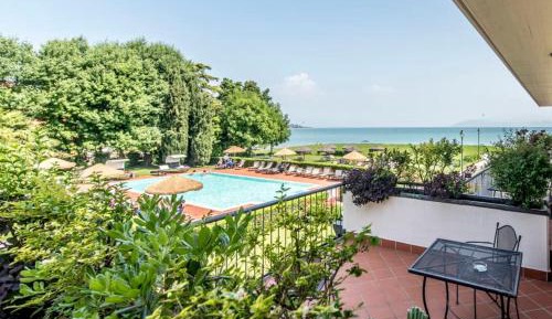 Double Room with Pool View