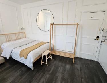 Studio with Sofa Bed