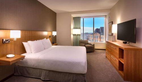 One-Bedroom King Suite with Sofa Bed