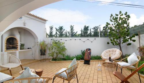 Villa with Garden View