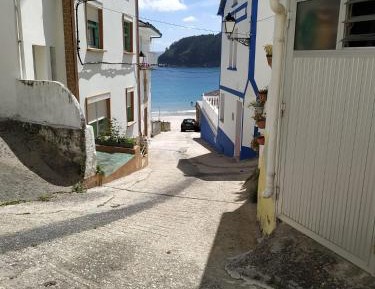 Three-Bedroom Townhouse