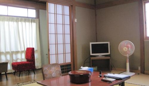 Japanese-Style Standard Room with Shared Bathroom and Garden View