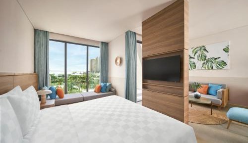 One bedroom Apartment with Balcony Garden View