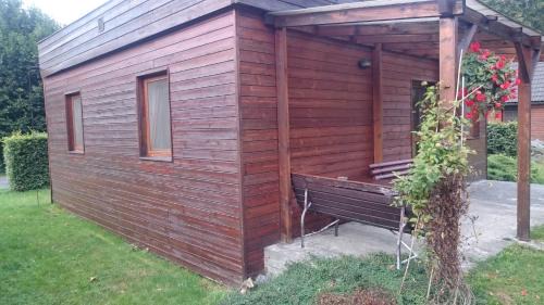 Bungalow (2 Adults)