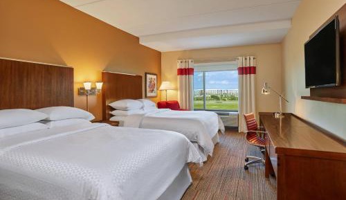 Superior Queen Room with Two Queen Beds