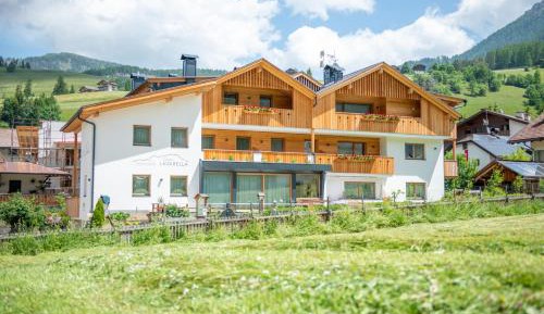 Two-Bedroom Superior Apartment