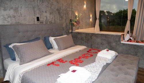 King Suite with Spa Bath