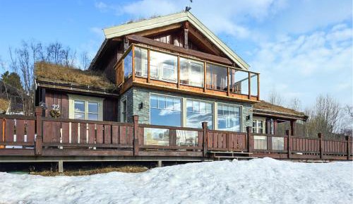 Four-Bedroom Holiday Home