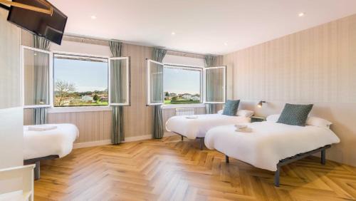 Triple Room with View