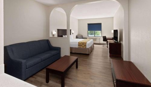 King Room - Non-Smoking