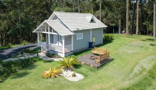 Bungalow with Garden View
