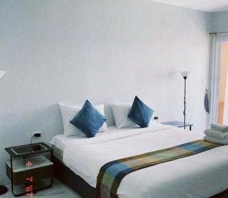 Superior Deluxe Double or Twin Room 