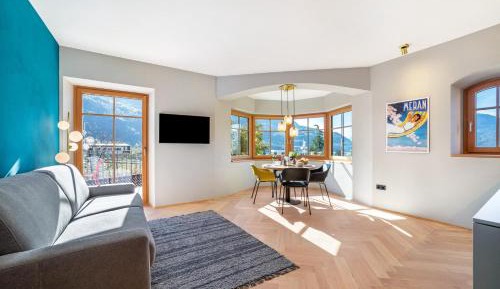 Superior One-Bedroom Apartment with Balcony