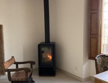 Queen Studio - Disability Access