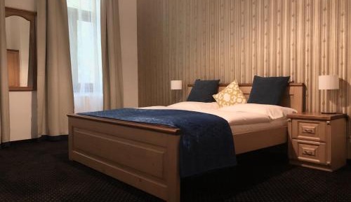 Suite with River View