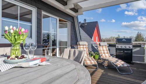 Apartment with Balcony
