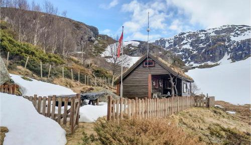 Four-Bedroom Holiday Home
